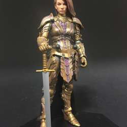 Mythic Legions Gwendolynne Heavensbrand figure