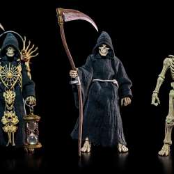 Mythic Legions Maxillius the Harvester figure